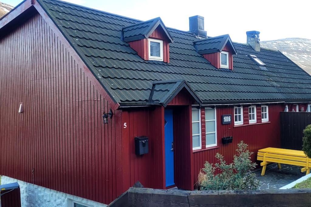Cozy Cottage Klaksvík Esterno foto